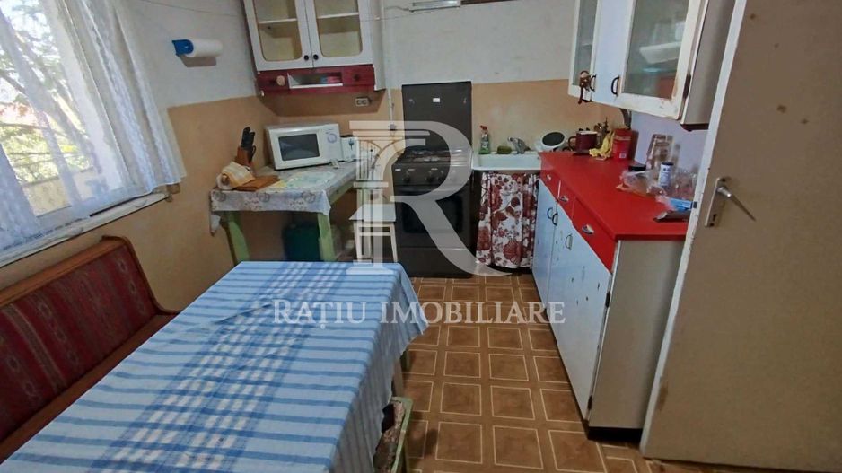 Apartament cu 3 camere | Zona garii | Salonta - Poză 3