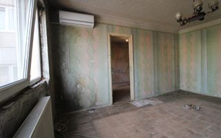 Complex Studentesc str.Daliei, et 3, bloc anvelopat; necesita renovare completa. - Poză 6
