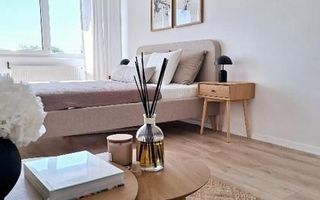 VANZARE GARSONIERA NERVA -UNIRII - Poză 1