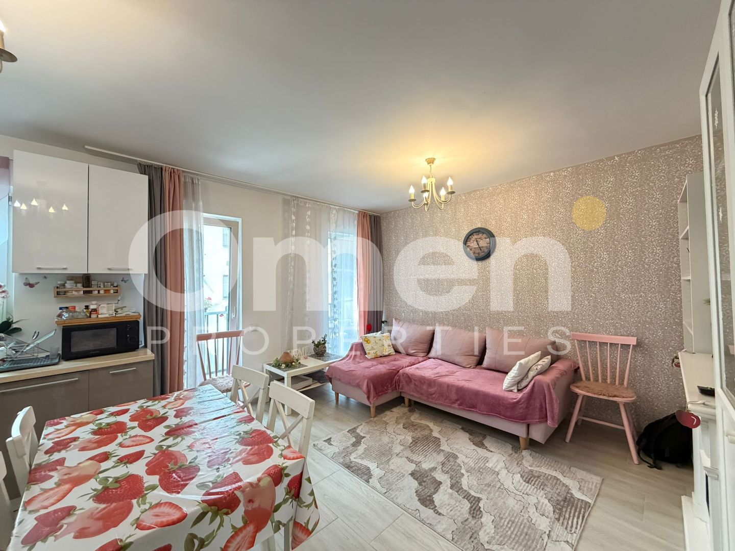 Apartament cu 3 camere si parcare, in bloc nou, zona Lidl Hotvon - Poză 1