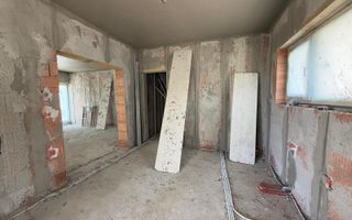 Casa individuala cu teren generos - Dumbravita - Poză 3