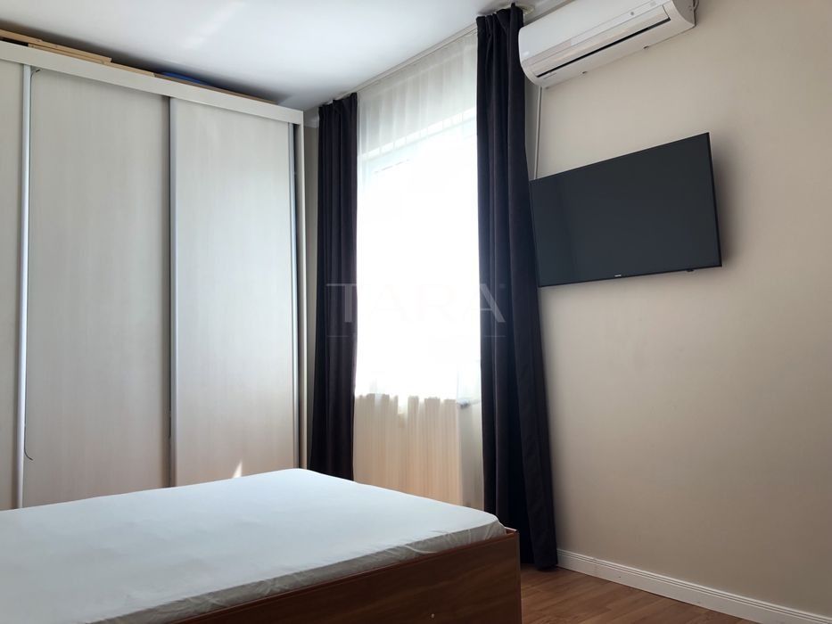 Apartament 2 camere, zona Centrala. - Poză 4