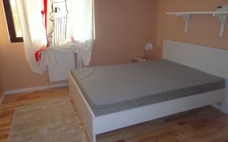 Închiriez apartament 2 camere Copou - Poză 3