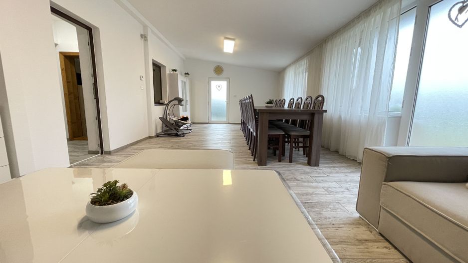 Casa de vanzare in zona Bogdanesti - Poză 2