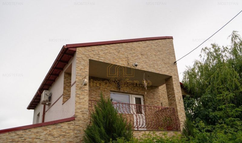 Casă modernă și cochetă cu grădină frumoasă în Techirghiol - Poză 3