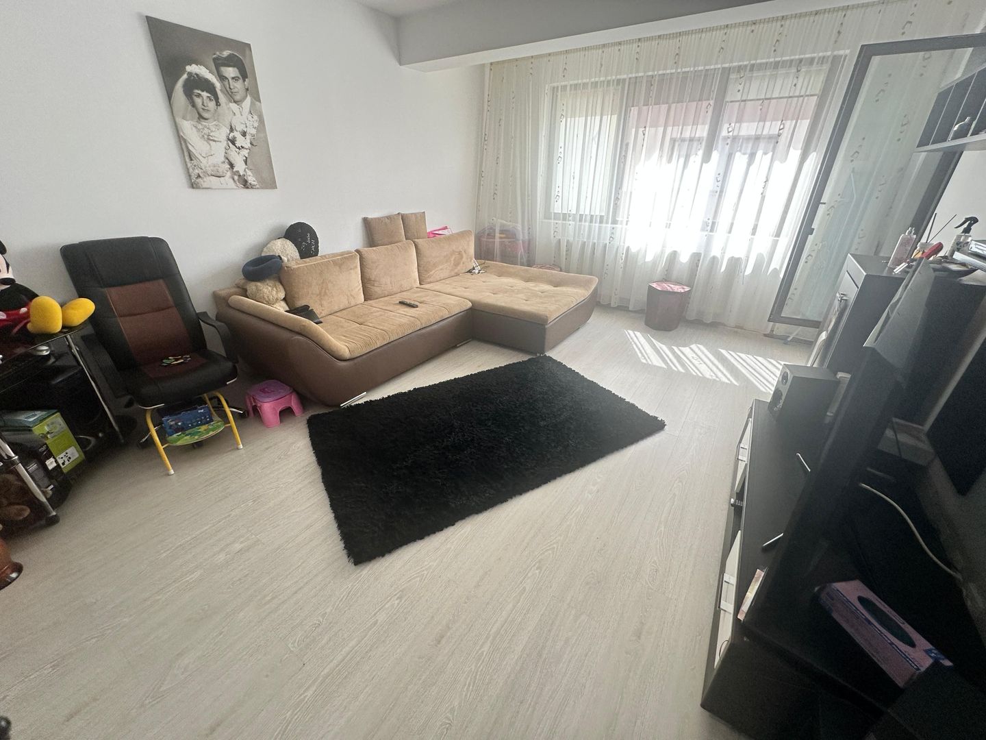 AP. 2 CAMERE RAHOVA, MOBILAT/UTILAT, BUCATARIE INCHISA, COMISION 0% - Poză 2