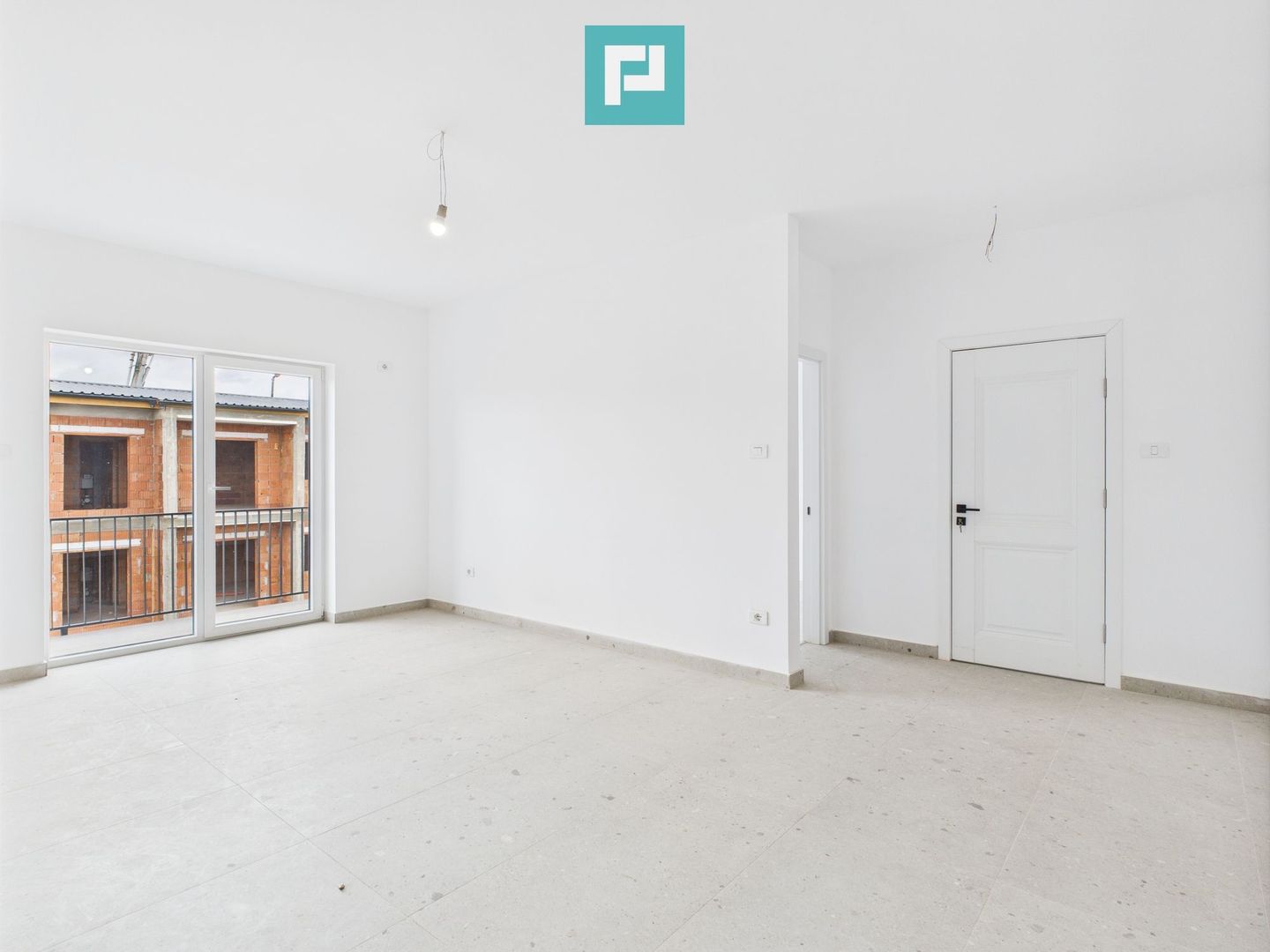 Apartament cu 2 camere în bloc nou - Poză 6