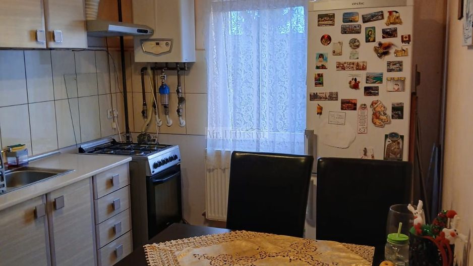 Apartament 2 camere cu 2 balcoane și pod – zona Torontalului - Poză 6