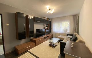 Apartament cu 3 camere de vanzare, zona Ariesului - Poză 1