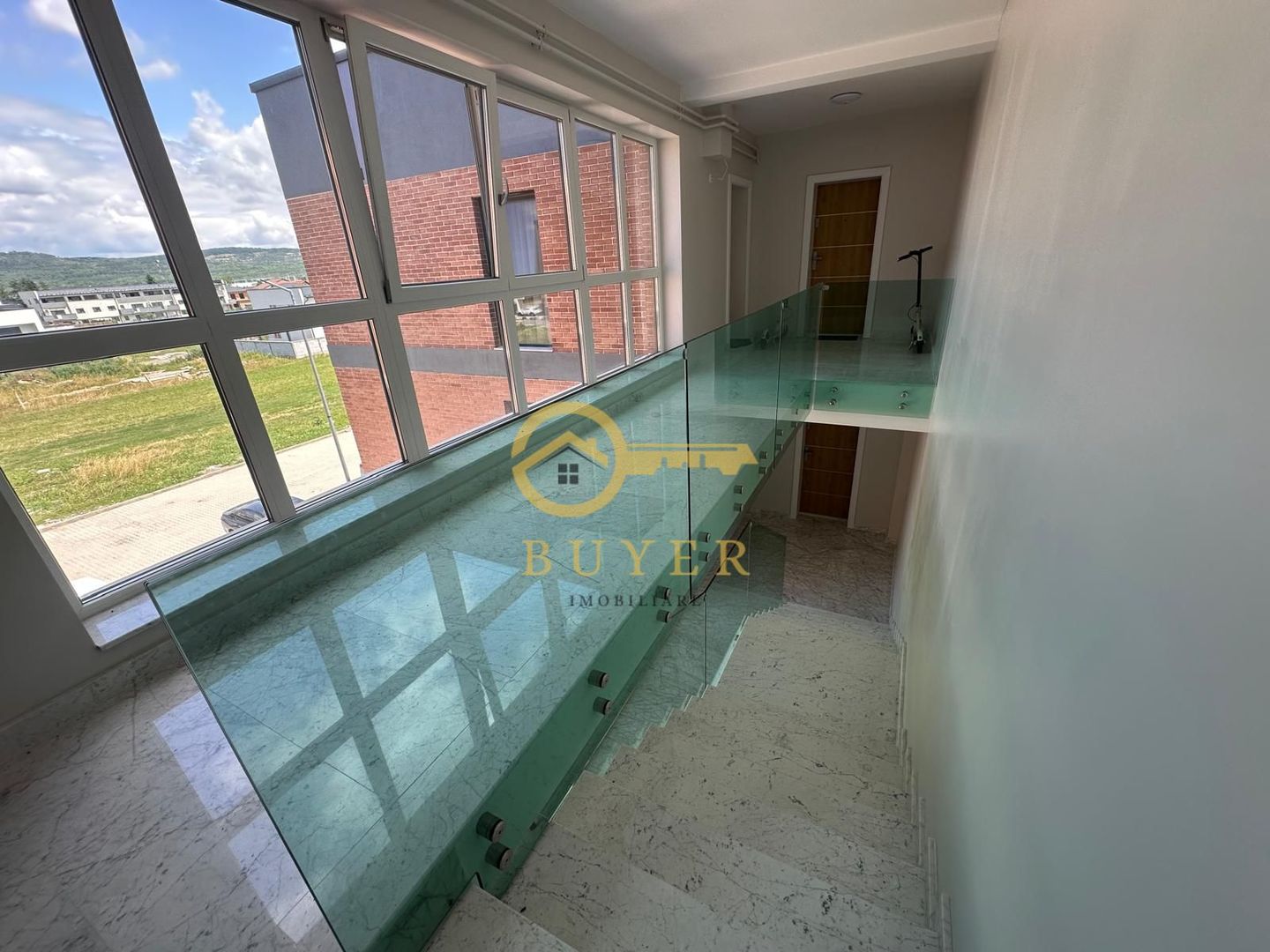 Apartament modern cu 2 camere in Selimbar- Balcon si loc de parcare - Poză 3
