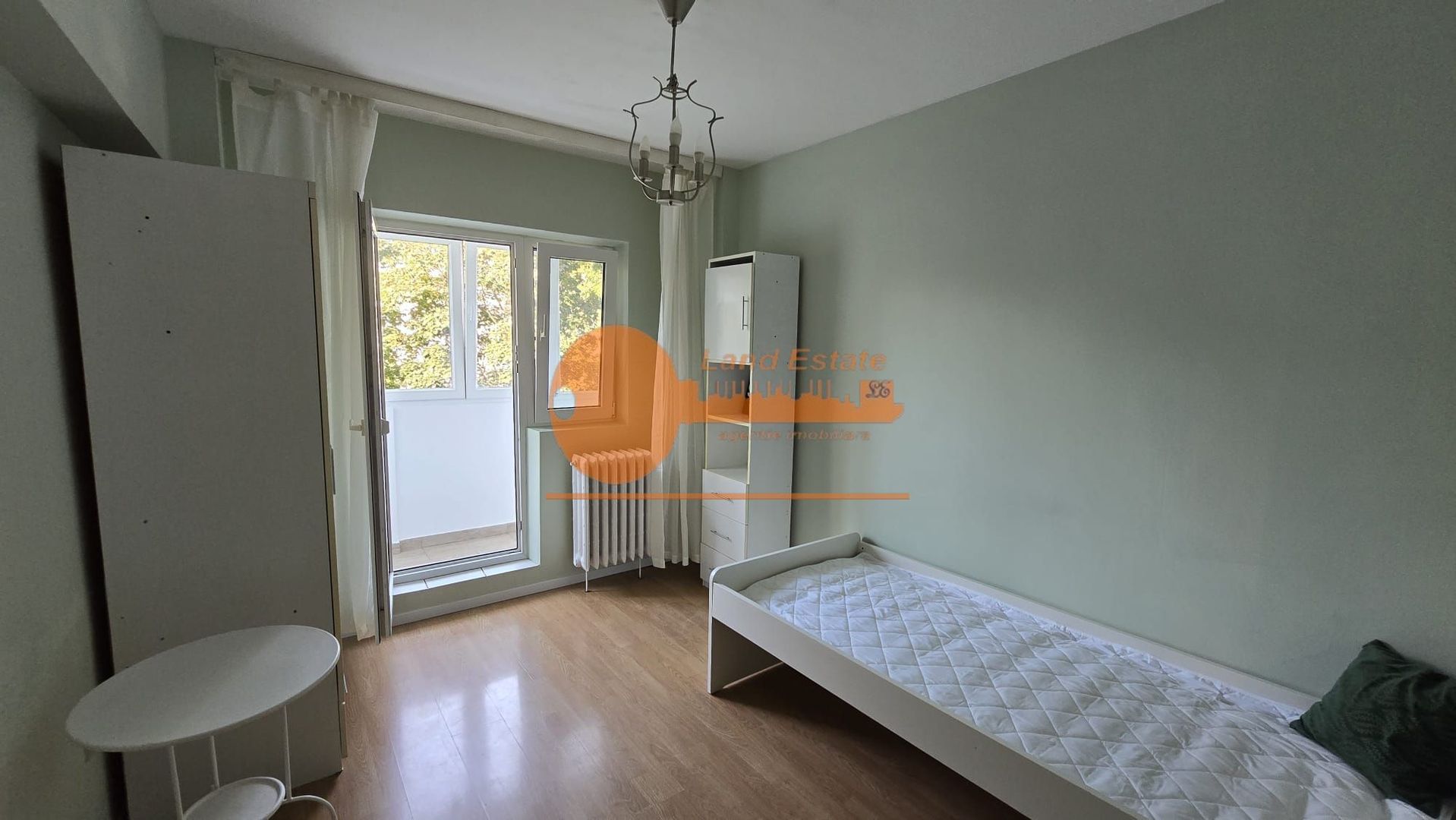 Apartament cu 4 camere in zona Lacul Tei - Bloc Reabilitat - Poză 14