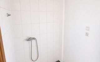 Apartament 1 Camera de Vanzare I De Renovat I Promenda Mall - Poză 4