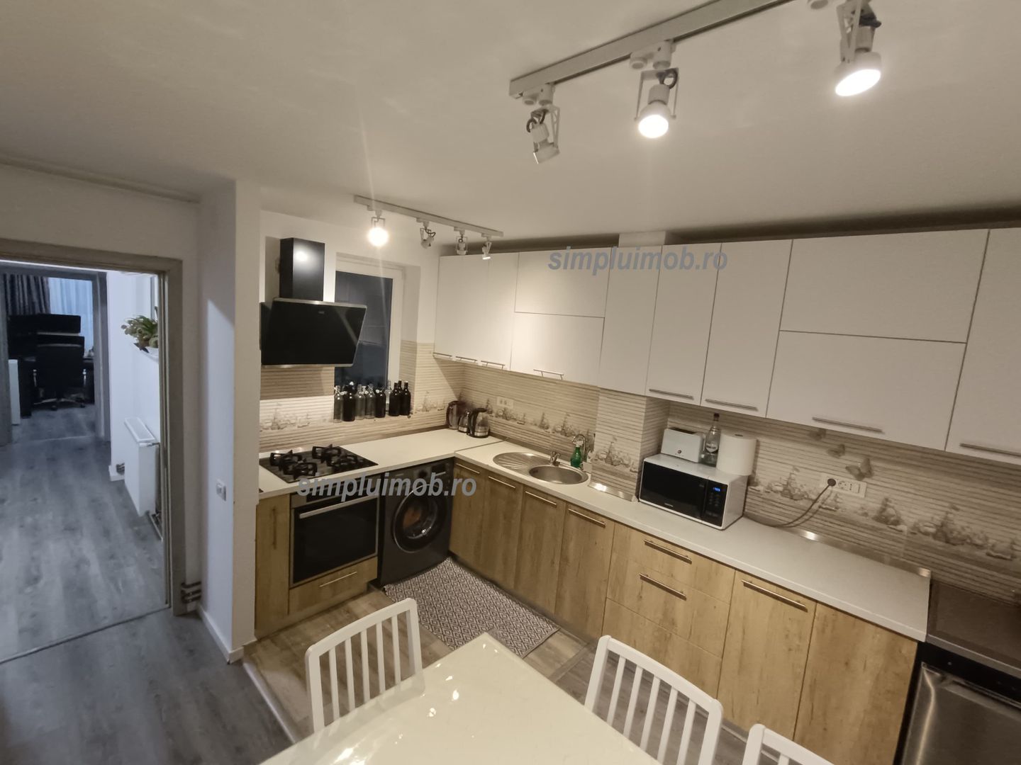 Centrala Parcare Boxa Decomandat 3 Camere Renovat Spatios Dna Ghica - Poză 16