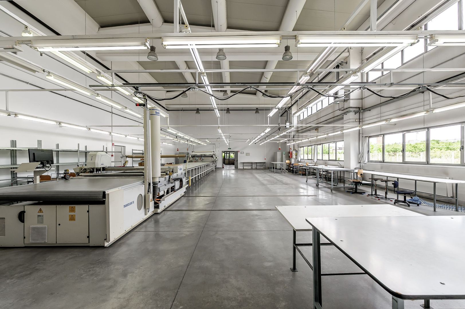 Oportunitate: Hală de producție și depozitare cu birouri în Arad - Poză 7