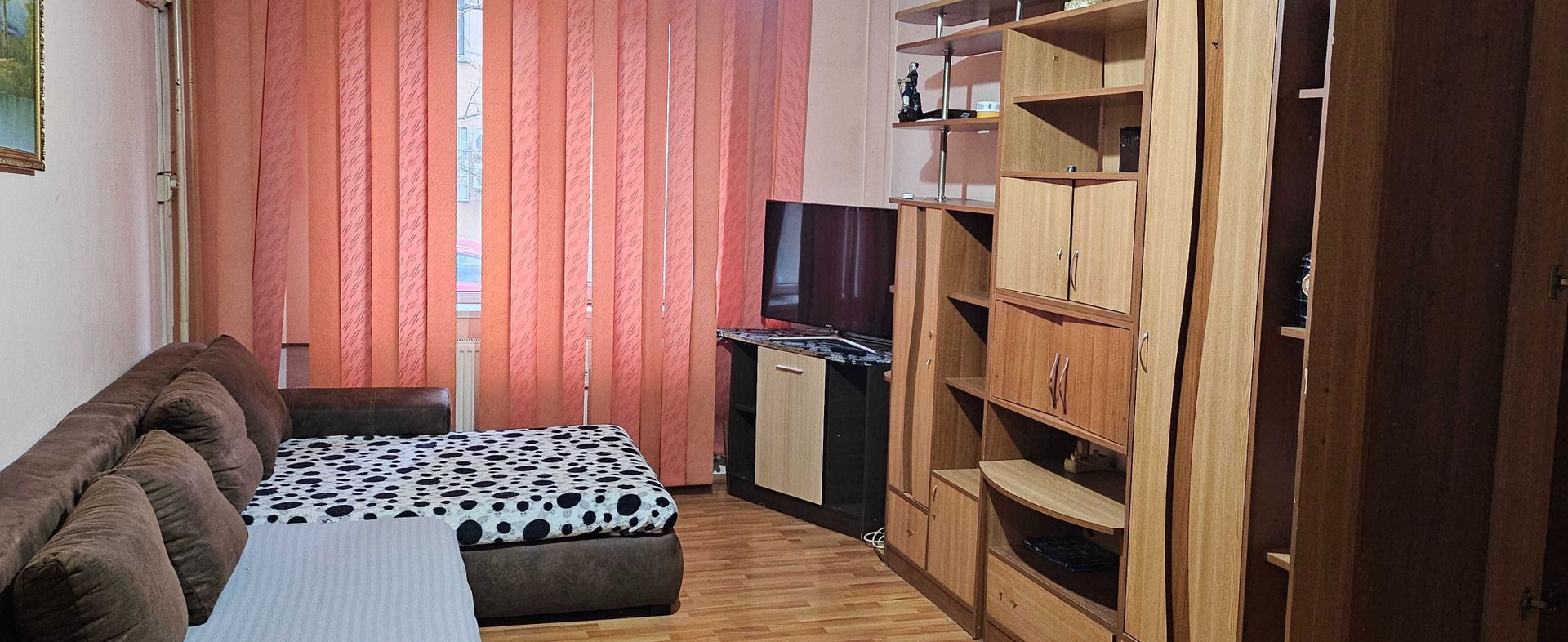 De vanzare Apartament 2 camere Crangasi - Poză 1