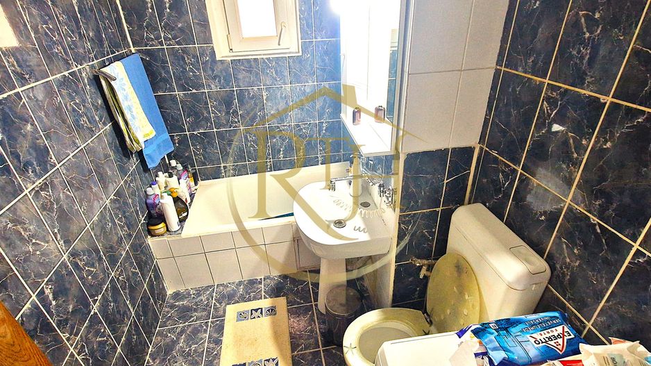 Vand apartament 2 camere,zona linistita cu mult spatiu verde ,0 Comision - Poză 17