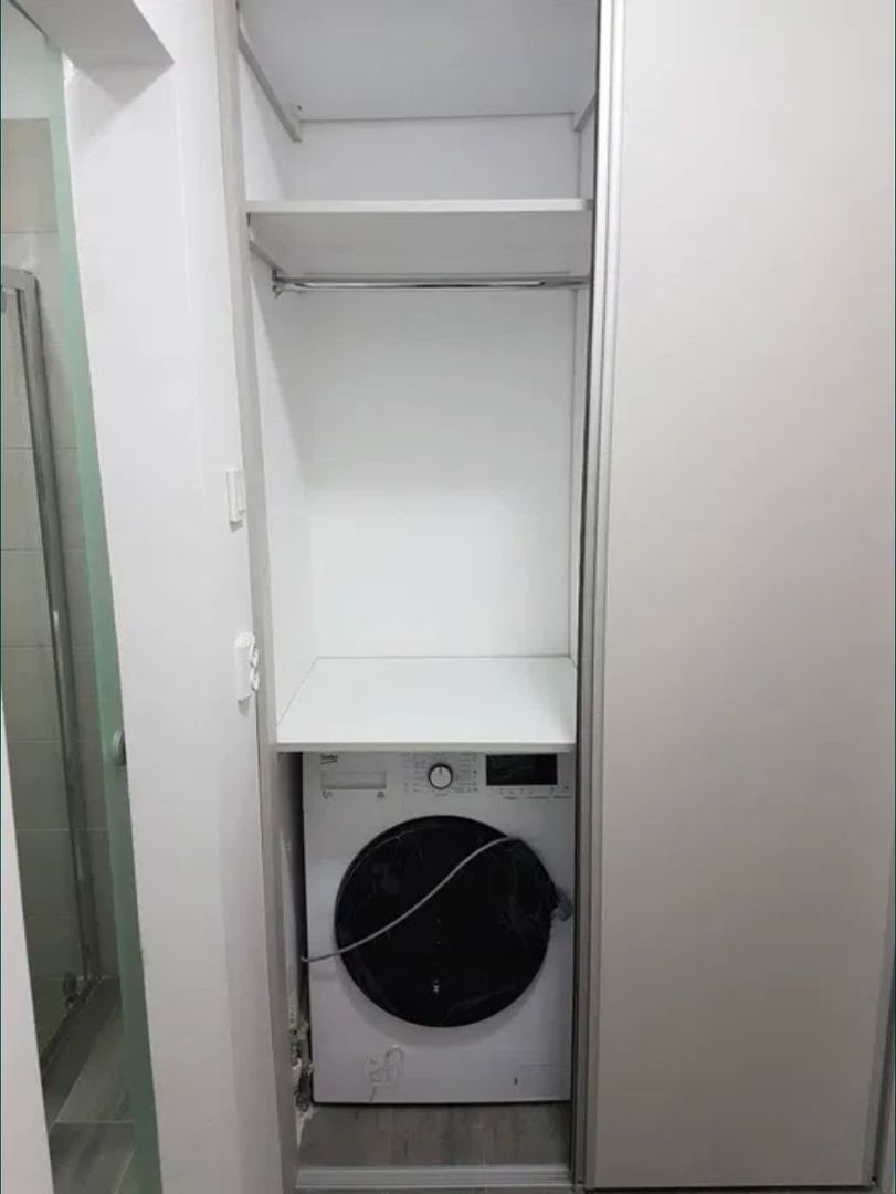 GARSONIERA BUCATARIE INCHISA, BLOC NOU, MOBILAT/UTILAT MODERN, CURAT - Poză 4