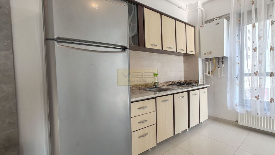 Copou - Sadoveanu - Apartament Decomandat + Parcare! - Poză 3