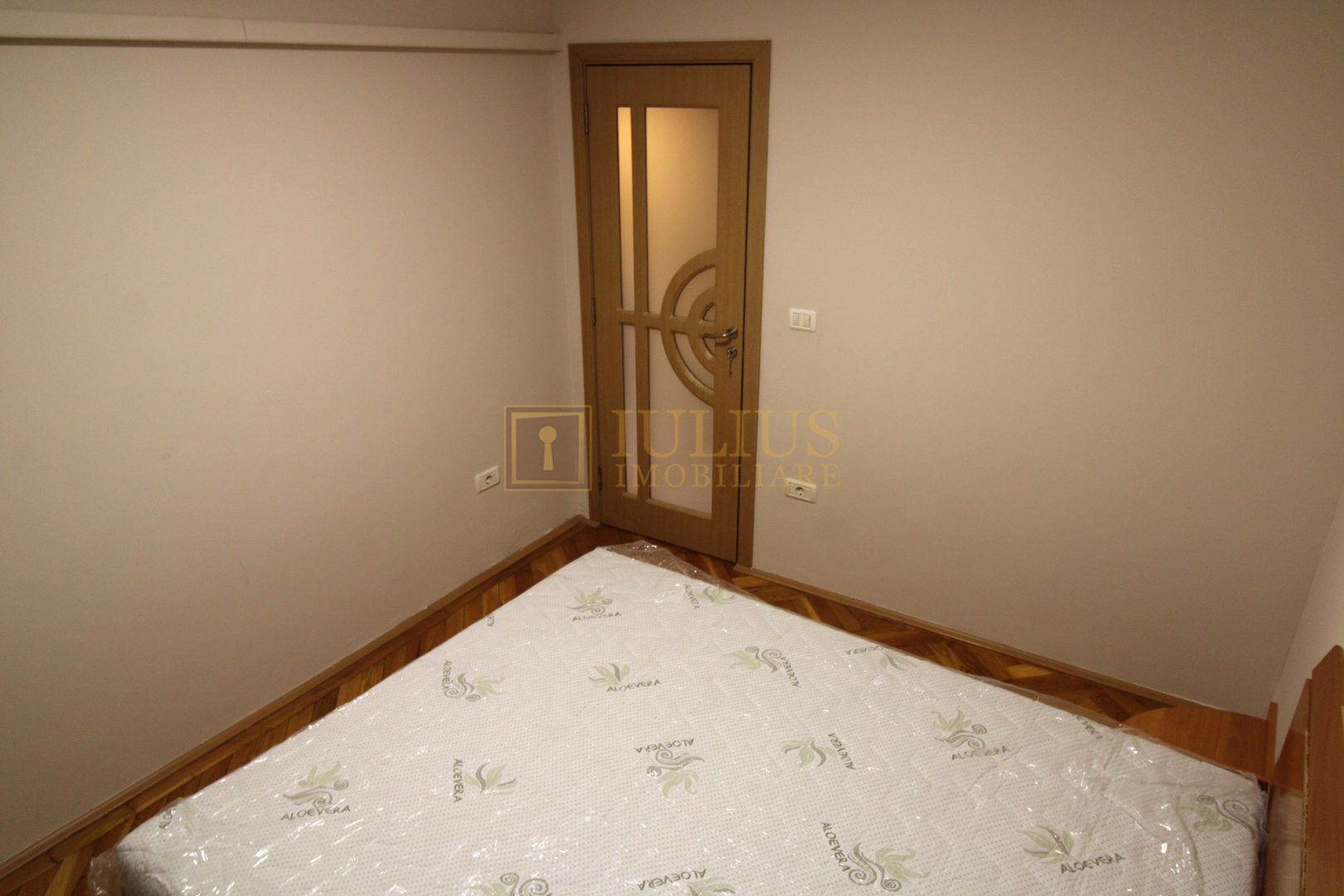 3 camere,  prima inchiriere, centrala proprie, zona Soarelui - Poză 9