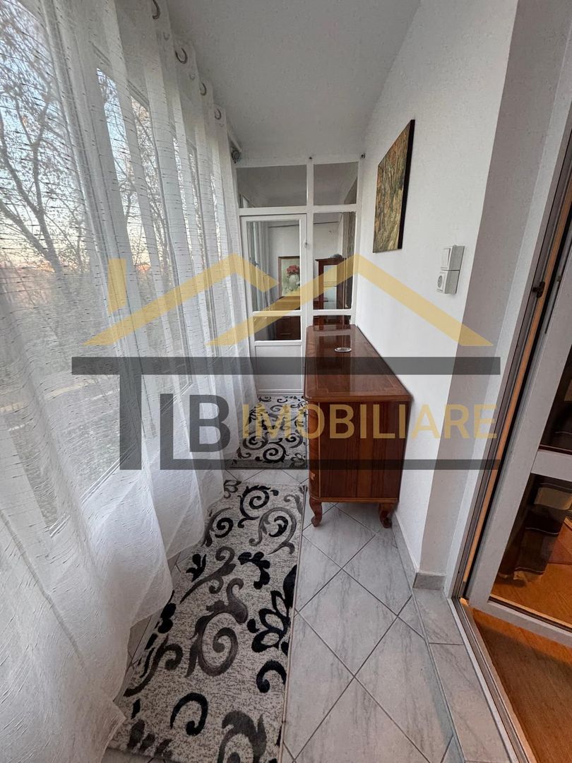 Apartament cu 2 camere, decomandat, 58mp, zona UMF - Poză 11