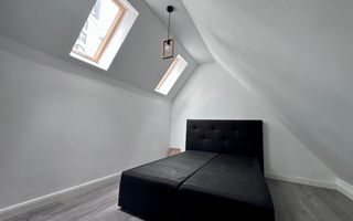 Casa cu acces securizat, curte si balcon | Buna Ziua - Poză 15