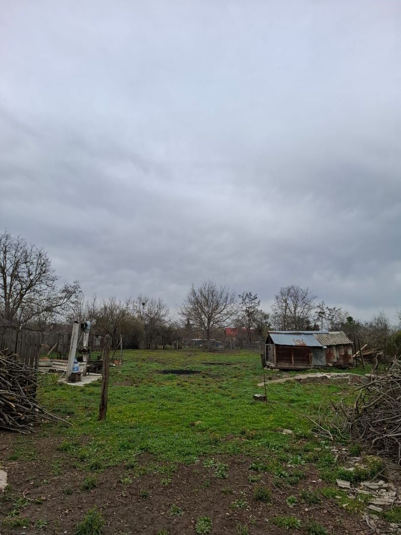 Crevedia - Darza , teren si casa batraneasca - Poză 2