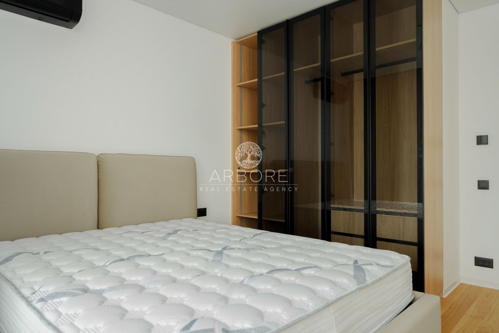 Apartament de Vânzare cu 3 Camere în Zona de Nord a Bucureștiului - Poză 10