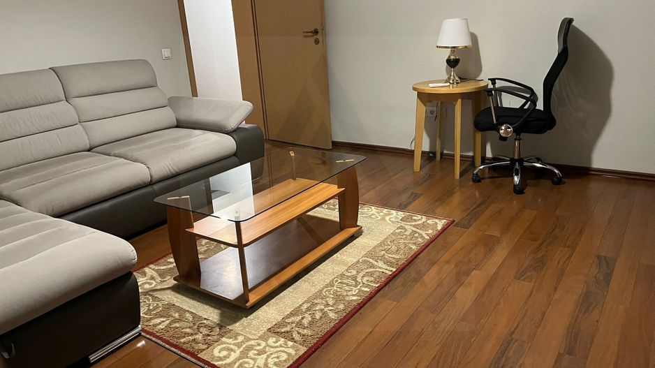 Apartament 2 camere decomandat Etaj 3 si balcon  zona Turnisor - Poză 3