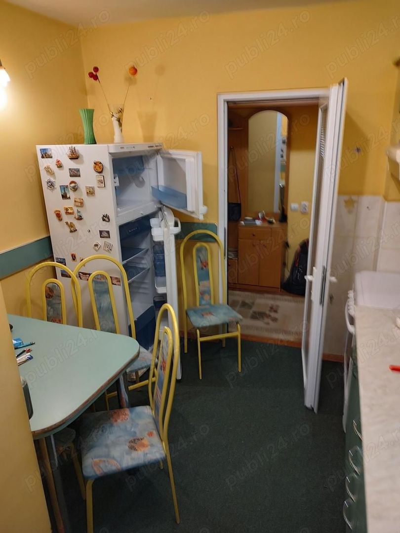Ag BRASADAS vinde apt 2 cam etaj 2/4 Micro 16. - Poză 4