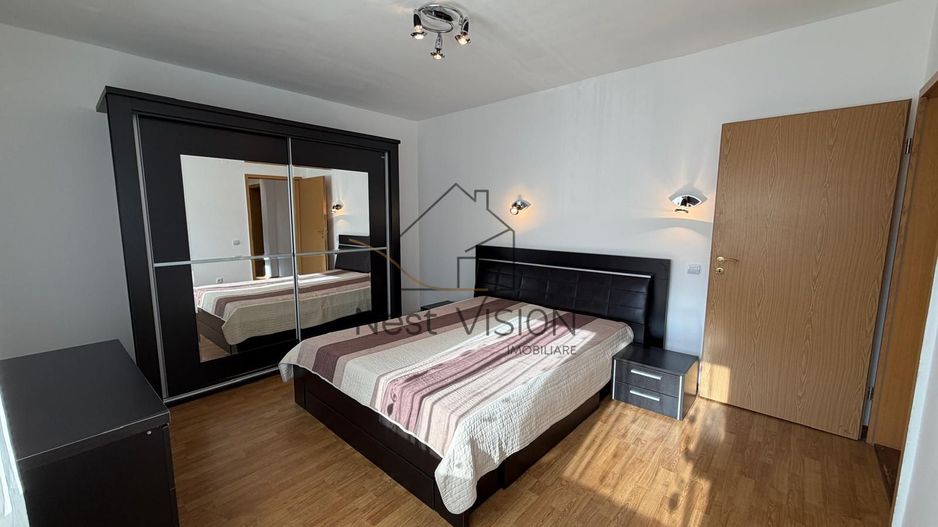 Apartament spațios cu 4 camere cu garaj - zona Ștrand - Poză 8