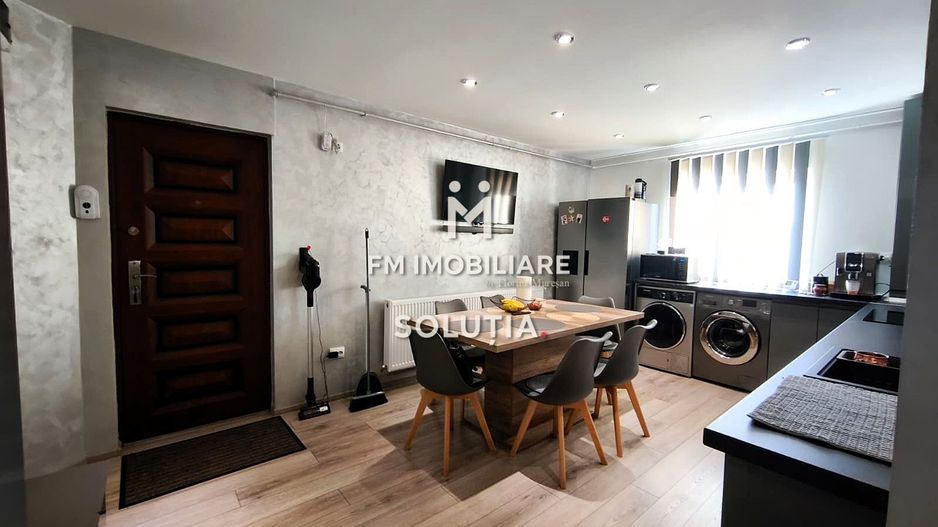 Apartament 2 camere, decomandat, finisat modern - Poză 3