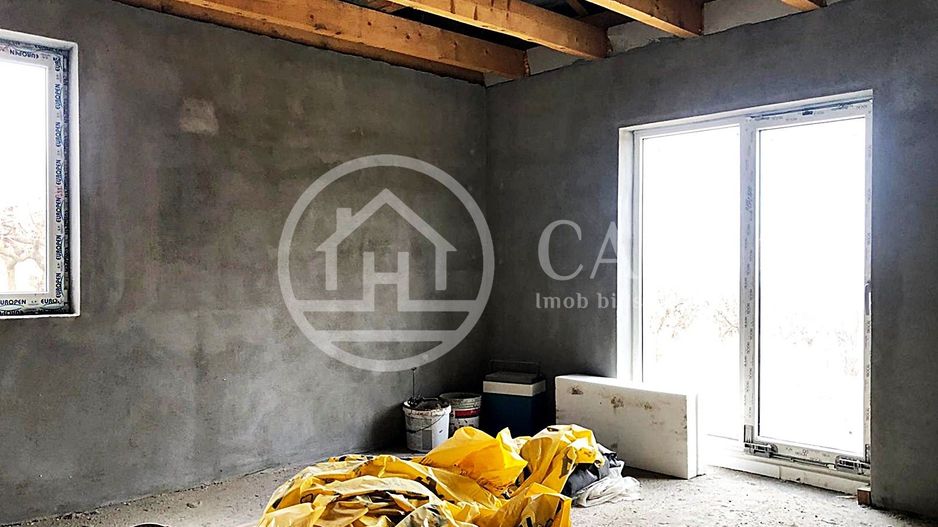 Casa de vanzare cu 4 camere pe str. Izvorului, zona Saldabagiu, Oradea - Poză 10