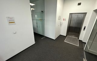 Clădire de inchiriat clinica / birouri - Poză 26