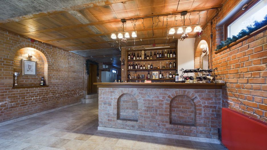 Vilă/casă cu 6 camere 400mp în Dumbrăvița - Poză 27