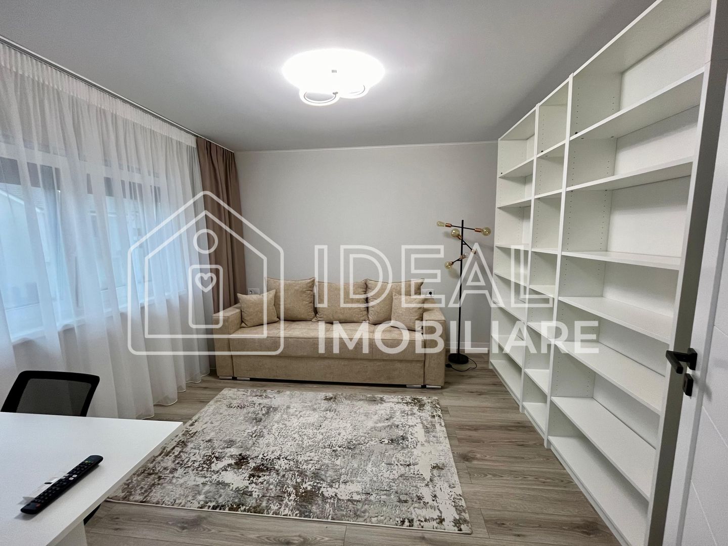 Casa moderna cu 4 camere de închiriat - Șelimbăr - Poză 10
