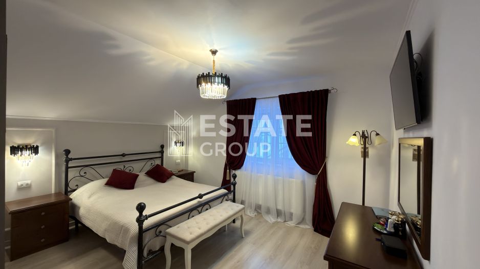 Casa individuala cu 5 camere in Dumbravita - Poză 2