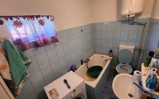 Casă cu două corpuri de clădire și teren generos – sat Boarta, județul Sibiu - Poză 8