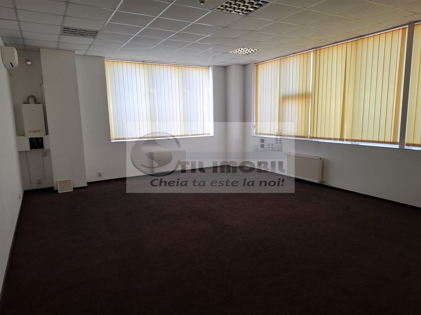 Spatiu depozitare de inchiriat,  suprafata 1250mp +500mp birou - Poză 16