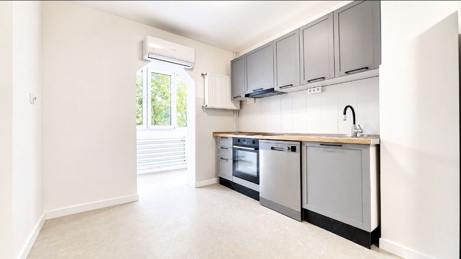 Apartament 3 camere, Decebal, Etaj 2 - Poză 2