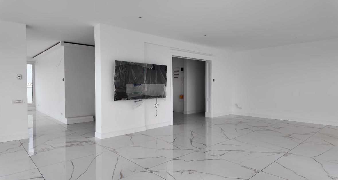 Penthouse cu 4 camere in zona Unirii, parcare si boxa in subteran - Poză 4