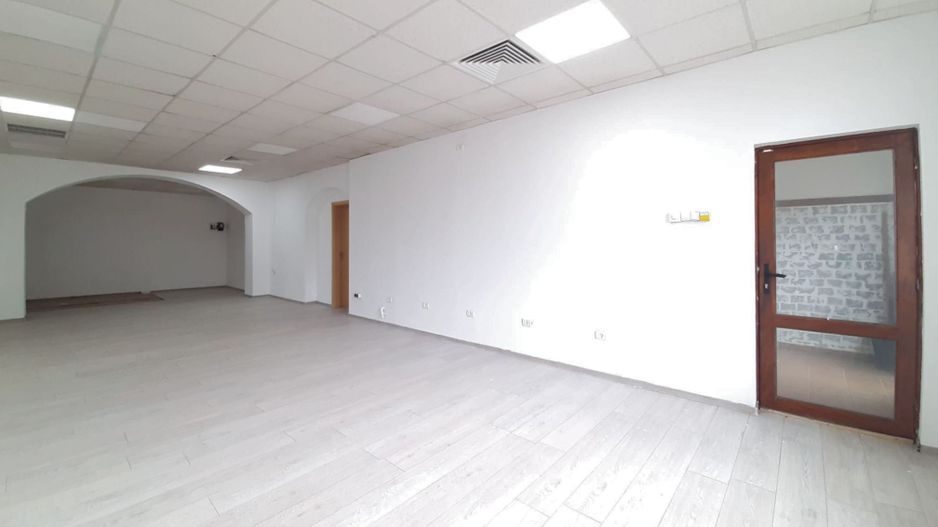 Spațiu comercial de închiriat 62 mp zona Bartolomeu Str Lungă - Poză 1
