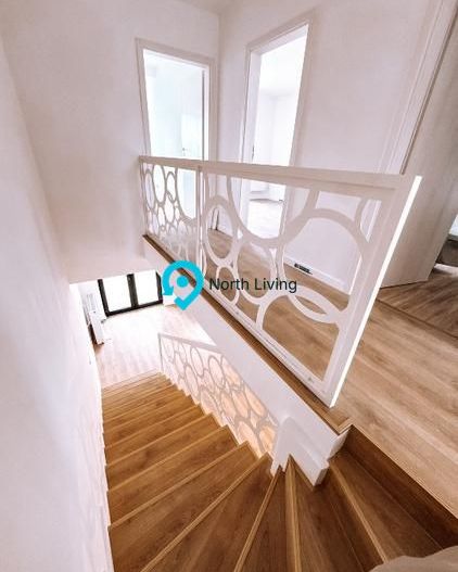 Duplex 4 camere + curte 100 mp Tunari - Poză 5