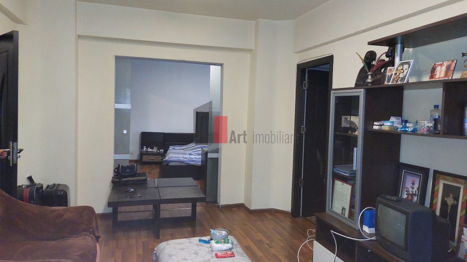 Apartamentul "SUPERMETO", pozitie foarte buna, amenajat - Poză 8
