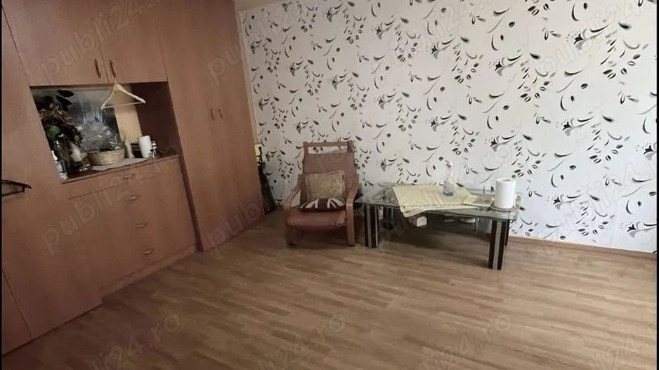 De vanzare garsoniera/ap 2 camere, etaj 1, 1 Decembrie - Poză 1