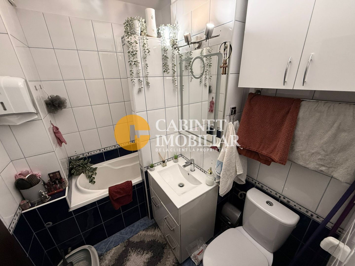 3 Camere - Mobilat/Utilat -  72mp- Zona Mircea Cel Bătrân - Poză 5