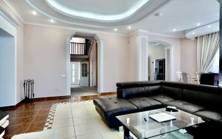 Chirie, casă, 4 camere, strada Costiujeni, Codru - Poză 3