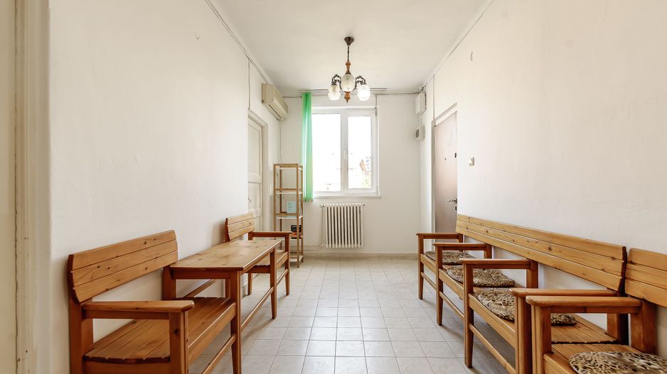 Casa si Cabinet medical in cartierul Functionarilor - Poză 9