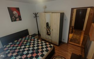 Apartament 2 camere decomandat, insorit, centrala proprie – Tractorul - Poză 3