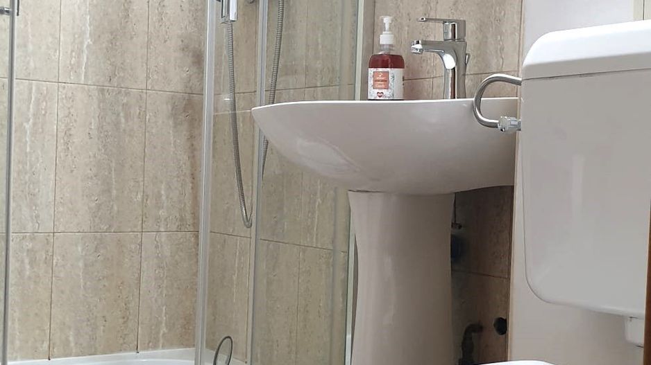 Apartament 3 camere de inchiriat Brasov - Poză 21