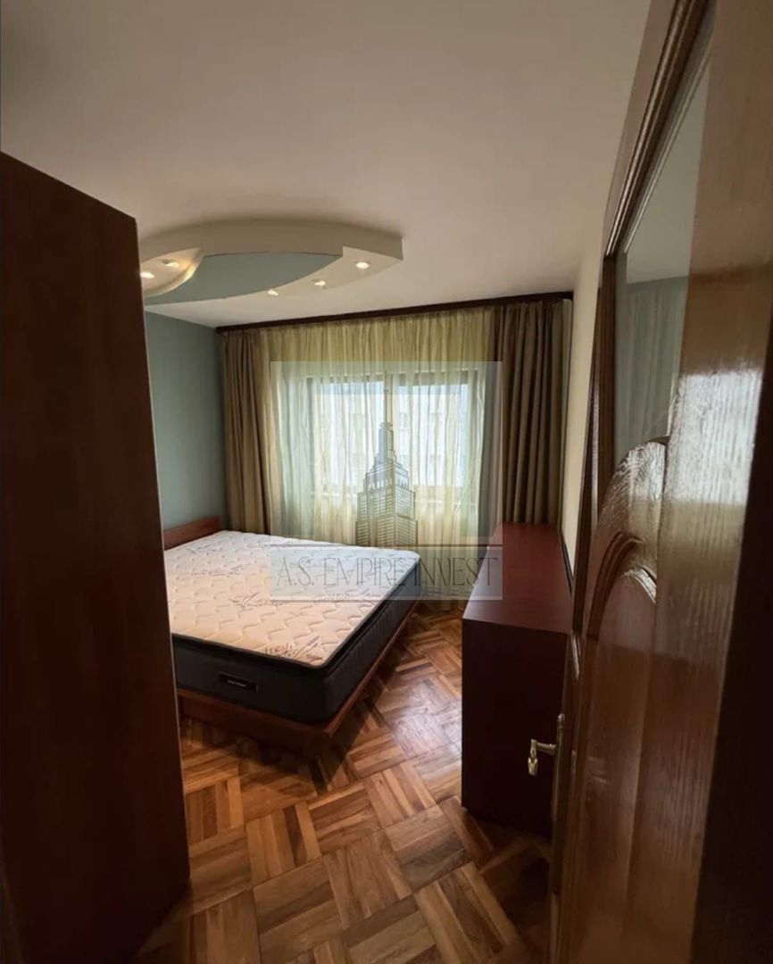De inchiriat apartament decomandat, 2 camere, lângă Aula Universității - Poză 6